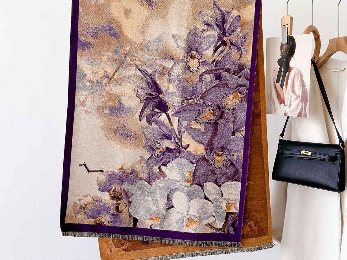 Placemats product category from Paramount Linens