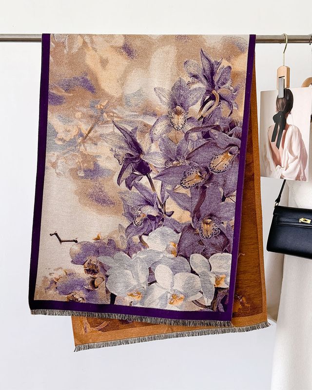 Placemat textile from Paramount Linens